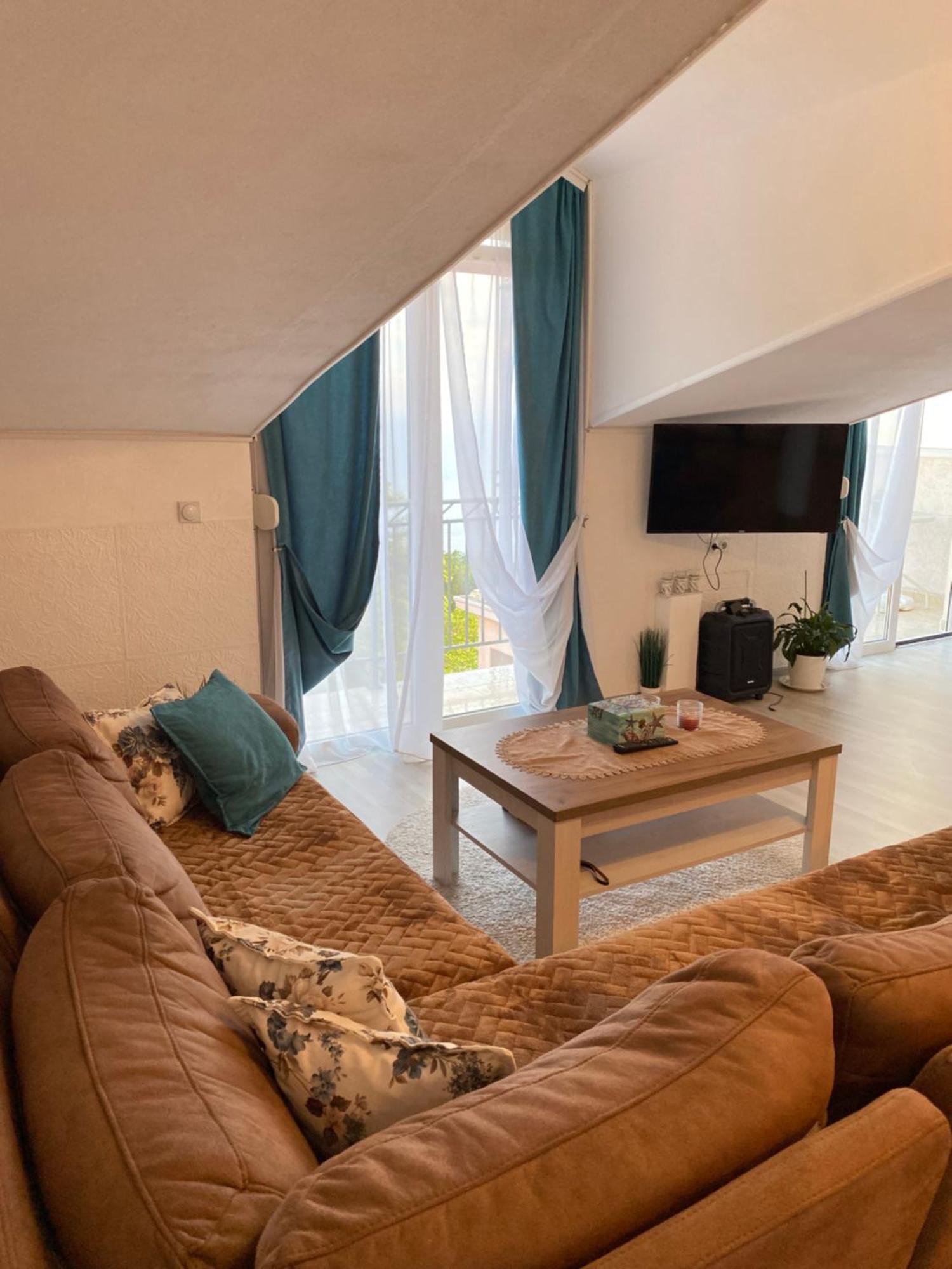 Apartment Bauo Budva