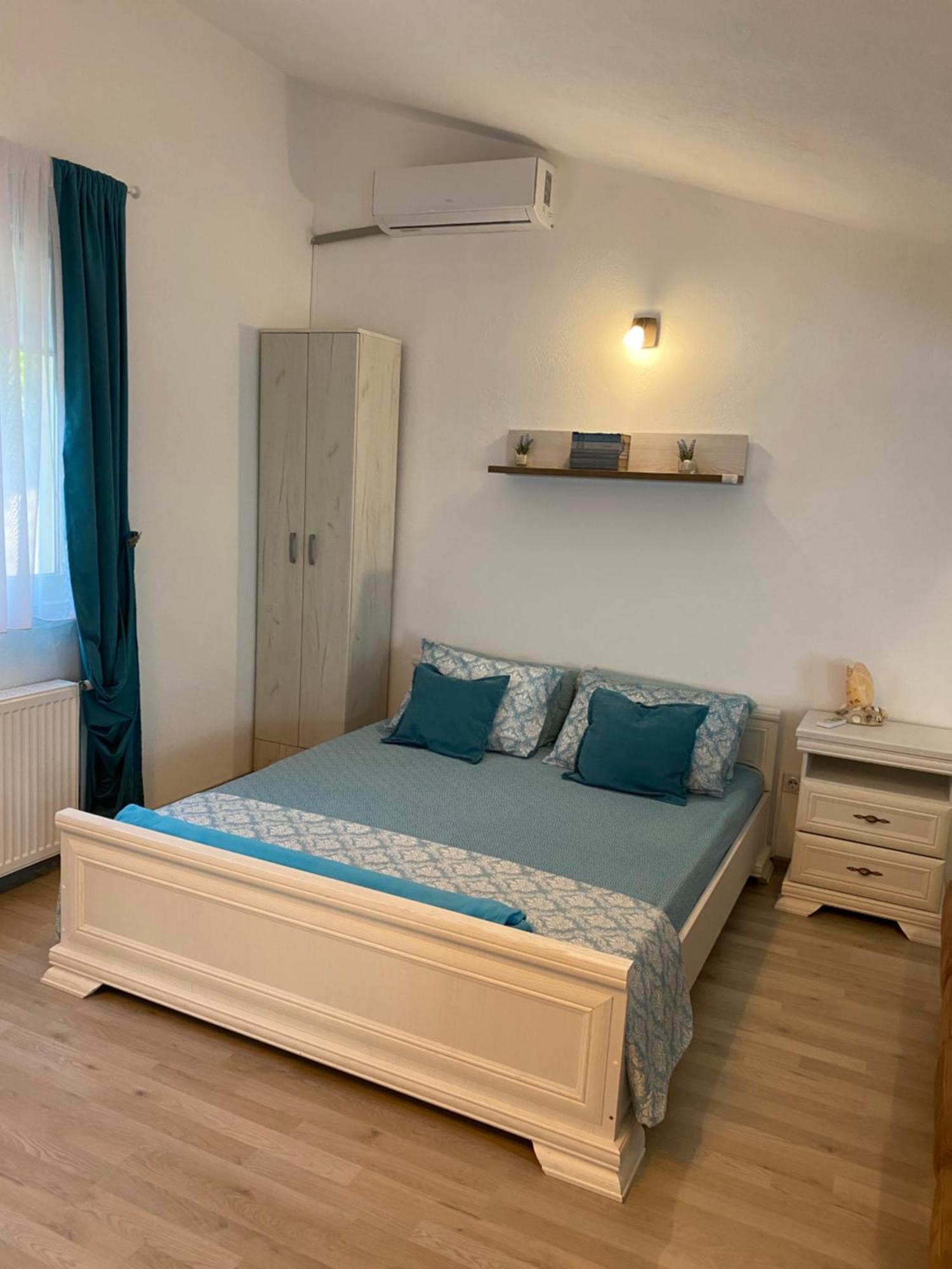 Bauo * Budva